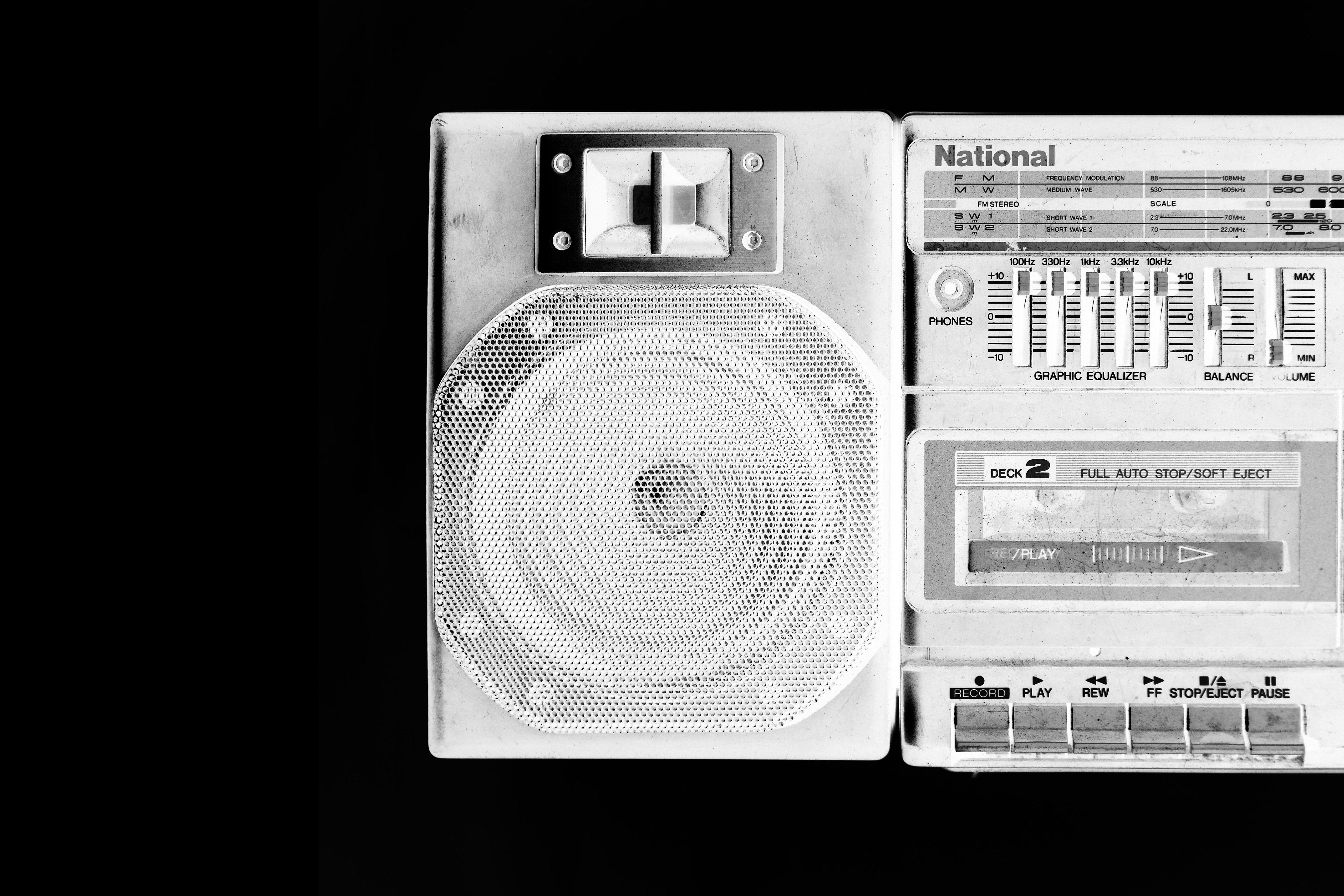 a radio that is sitting on a table
